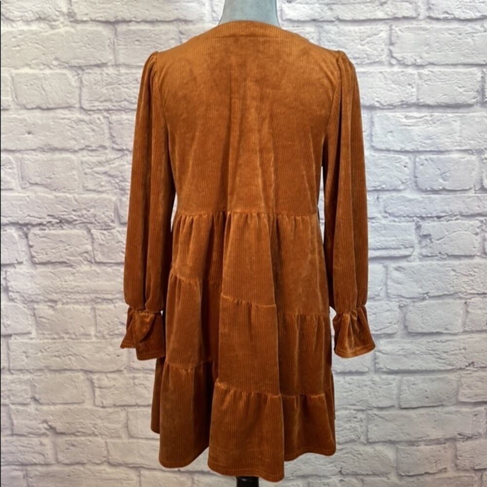New In ribbed velour babydoll dress - Picture 3 of 7